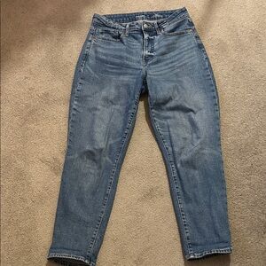 Old Navy Hi-Rise Curvy Straight Leg Jeans